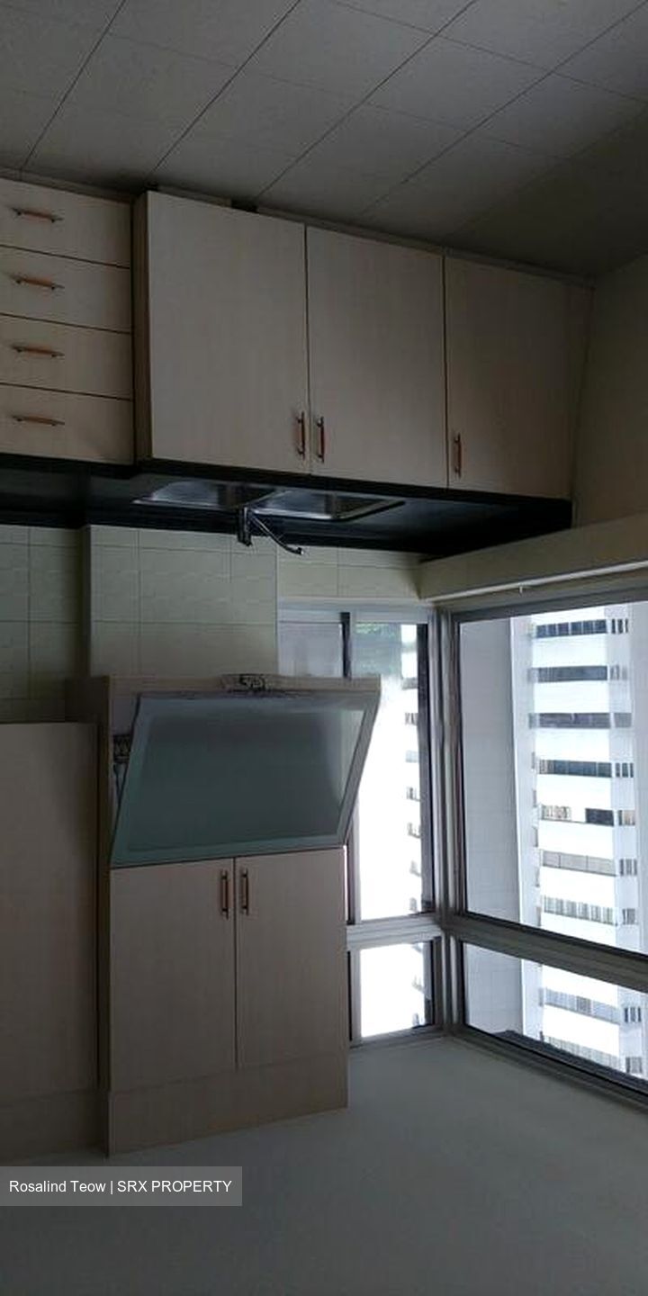 Elizabeth Tower (D9), Apartment #626054961